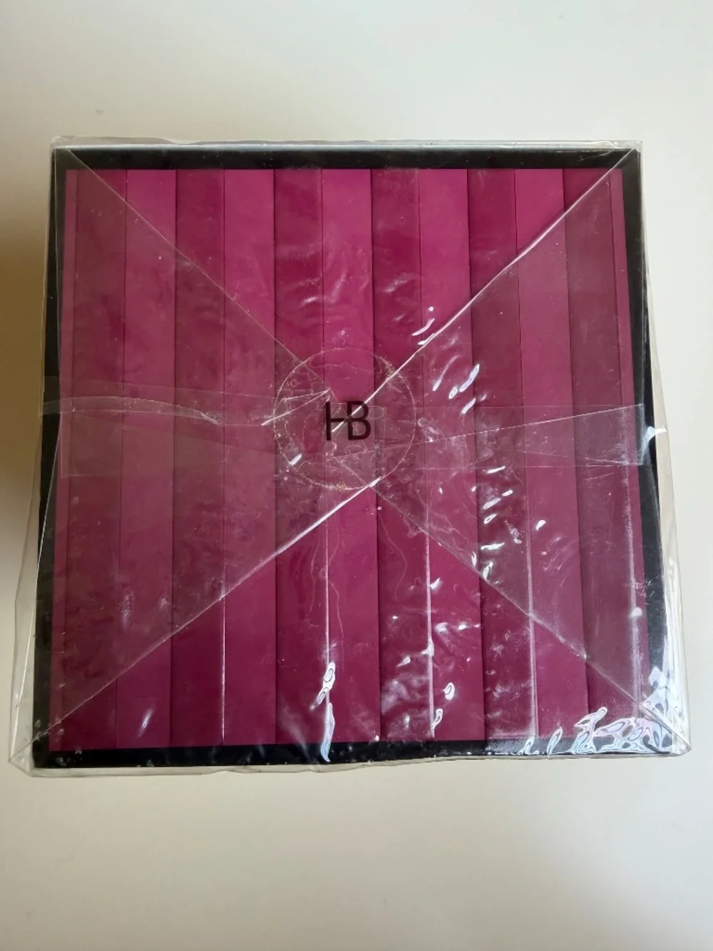 ULTRA RARE & DISCONTINUED Henri Bendel Blackberry Fig Scented Luxury Candle-NIB